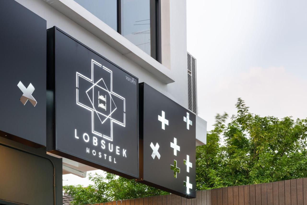 Lobsuek Hostel 방콕 외부 사진