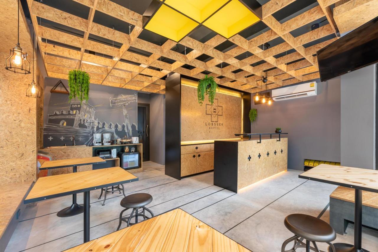 Lobsuek Hostel 방콕 외부 사진